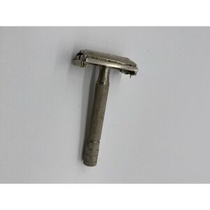 Vintage Gillette Safety Razor Code‎ Y-2 Super Speed circa 1953